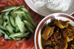Quán Ăn Bình Râu - Lòng Lợn Tiết Canh