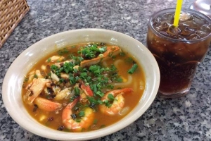 Quán Ăn Bo Bo Quán - Bánh Canh & Trà Sữa