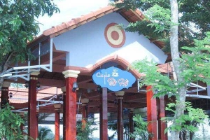 Bờ Hồ Cafe - Suối Cam