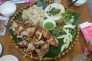 Quán Ăn Bờ Kè Quán - Gà Nướng Cơm Cháy