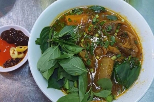 Quán Ăn Bò Kho, Hủ Tiếu & Nui