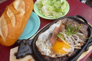 Quán Ăn Bò Né 3 Ngon - Bò Quanh Lửa Hồng - Trần Văn Kiểu