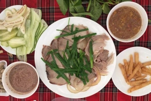 Quán Ăn Bò Tơ Hồng Đào 2