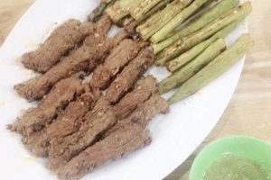 Quán Ăn Bò Tơ Mái Lá - Đường Số 7