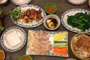 Quán Ăn Bò Tơ Quán Mộc - Làng Quốc Tế Thăng Long