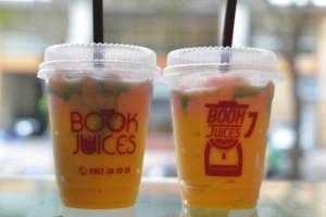Book & Juices Cafe