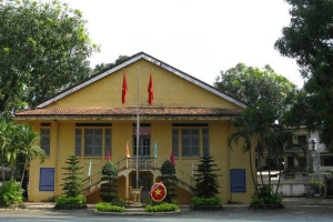 Bót Dây Thép