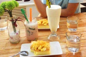 Box Cafe - Ao Chùa
