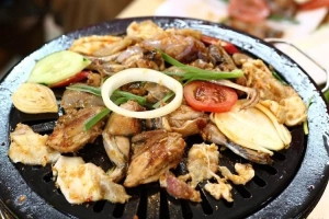 Quán Ăn Bulgogi Thịt Nướng Hàn Quốc - Khúc Hạo