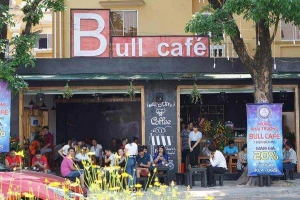 Bull Cafe