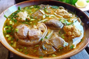 Quán Ăn Bún Bò 247 - Thái Thị Bôi