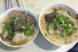 Quán Ăn Bún Bò Bà Diệu