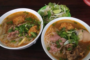 Quán Ăn Bún Bò Bình Dân - Nguyễn Lương Bằng