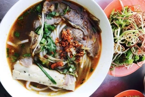 Quán Ăn Bún Bò Cầu Lê Văn Sỹ
