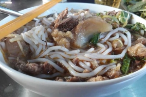 Quán Ăn Bún Bò Chợ Hiệp Tân