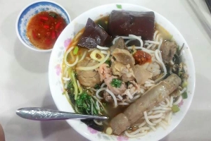 Quán Ăn Bún Bò Gốc Huế Phú Lộc - Lê Trọng Tấn