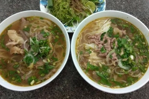 Quán Ăn Bún Bò Gốc Huế Phú Lộc - Ni Sư Huỳnh Liên