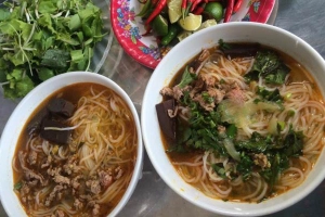 Quán Ăn Bún Bò - Hoàng Văn Thái
