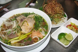 Quán Ăn Bún Bò - Hồng Bàng