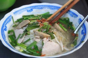 Bún Bò & Hủ Tiếu - Quán Ăn Bình Dân