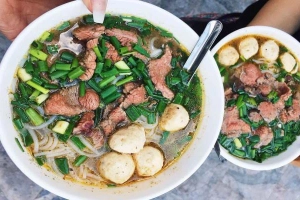 Bún Bò Huế - Ao Cá