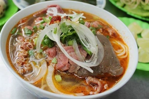 Quán Ăn Bún Bò Huế Cô Huệ - Phan Đình Phùng