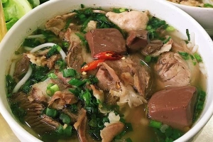 Quán Ăn Bún Bò Huế Cô Út