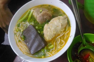 Quán Ăn Bún Bò Huế - Đinh Tiên Hoàng