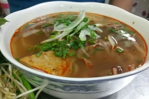 Quán Ăn Bún Bò Huế - Đường Số 18