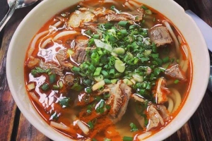 Quán Ăn Bún Bò Huế Hoa