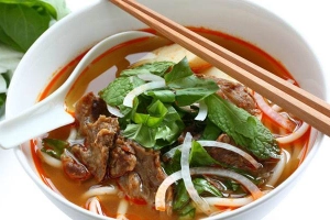 Quán Ăn Bún Bò Huế Hương Giang - Nguyễn Thị Minh Khai
