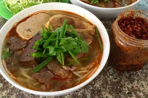 Quán Ăn Bún Bò Huế Lê Hồng Phong