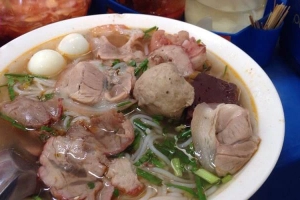 Quán Ăn Bún Bò Huế, Mì Xào Bò - Khu Tập Thể ĐH Thủy Lợi