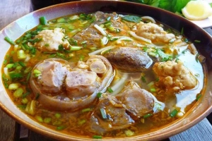 Quán Ăn Bún Bò Huế Sông Hương - TT Thương Mại