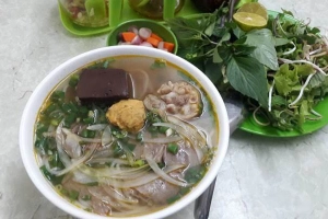Quán Ăn Bún Bò Huế - Xa La