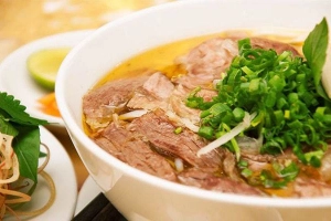 Quán Ăn Bún Bò Huế Xưa - Phan Xích Long