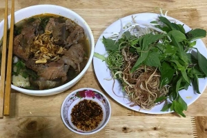 Quán Ăn Bún Bò Nam Thuận
