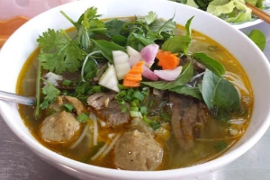 Quán Ăn Bún Bò - Nguyễn Lương Bằng