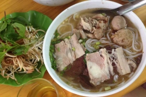 Quán Ăn Bún Bò O Chanh - Ô Chợ Dừa