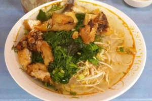 Quán Ăn Bún Cá & Bún Móng Thịt - Giáp Bát