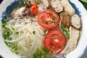 Quán Ăn Bún Cá Mì Quảng - Vĩnh Thái