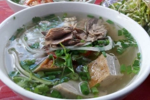 Quán Ăn Bún Cá Ninh Hòa - Xóm Chiếu