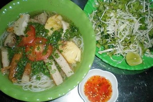Quán Ăn Bún Cá - Yersin