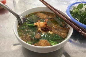 Quán Ăn Bún Các Loại & Bánh Đa Đỏ - Mai Dịch
