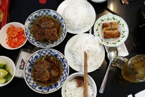 Quán Ăn Ánh Hồng - Bún Chả Hàng Mành Hà Nội - Lý Chính Thắng