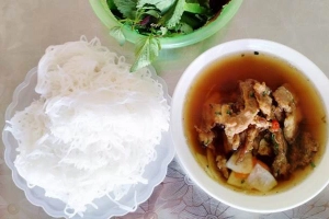 Quán Ăn Bún Chả - Bắc Cầu