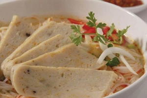 Quán Ăn Bún Chả Cá A Cứ - Nguyễn Huệ