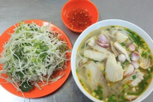 Quán Ăn Bà Ân - Bún Chả Cá & Bún Riêu - Hùng Vương
