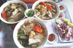 Quán Ăn Bún Chả Cá Quy Nhơn & Mì Quảng