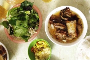 Quán Ăn Bún Chả Chị Vân